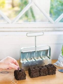 Soil Blocker, 4 Cell -US Organic Seed Sales Store 8599790 18641 tif